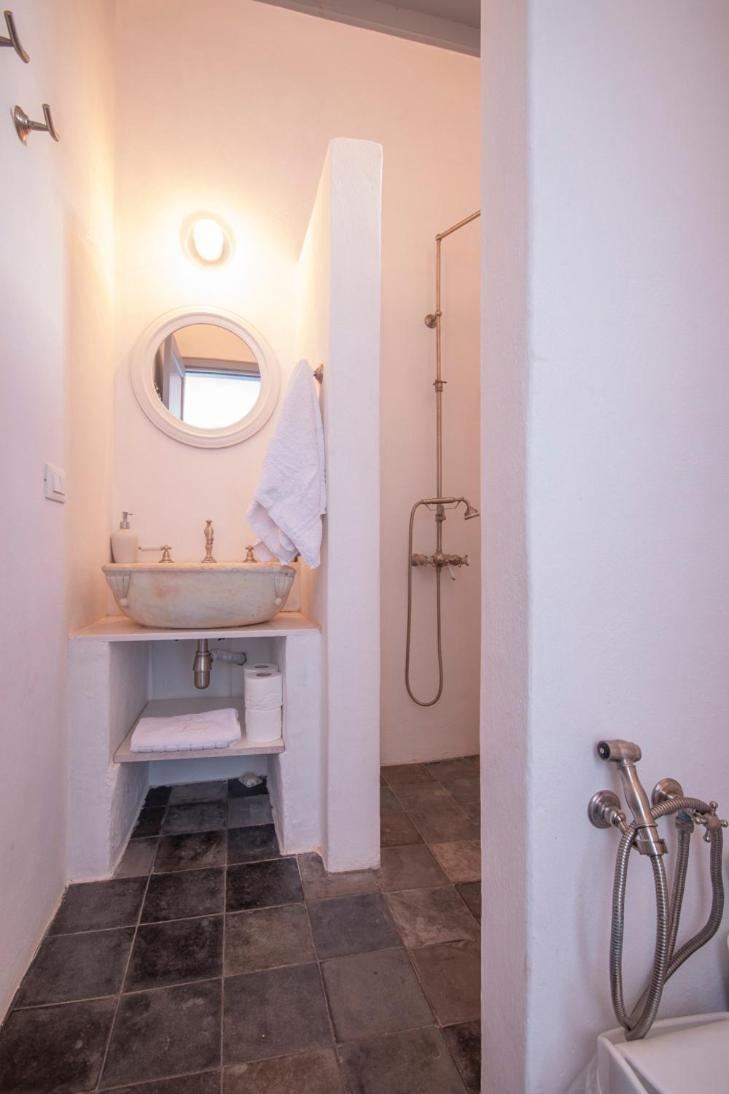 シミ The Anchor House Bed & Breakfast エクステリア 写真